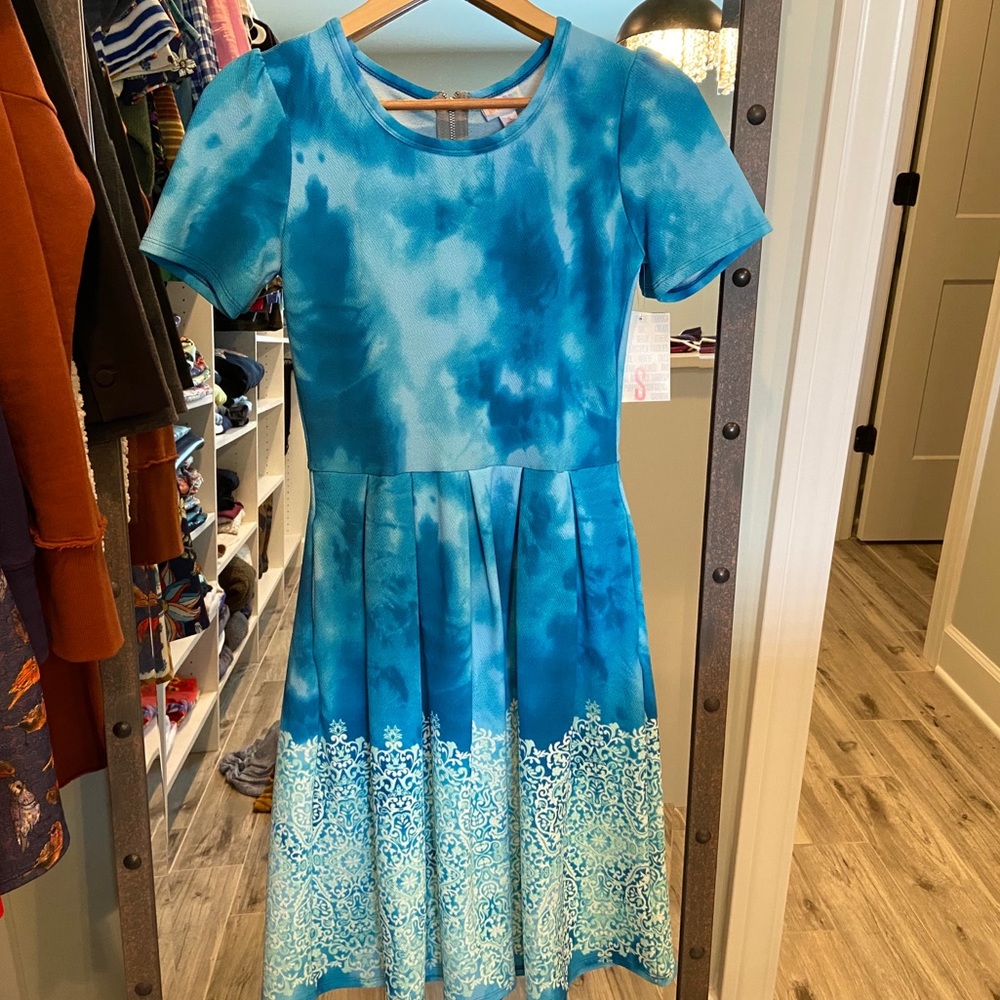 LuLaRoe Amelia Dress